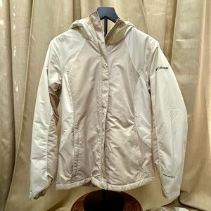 Columbia Women's Cream Ski Jacket